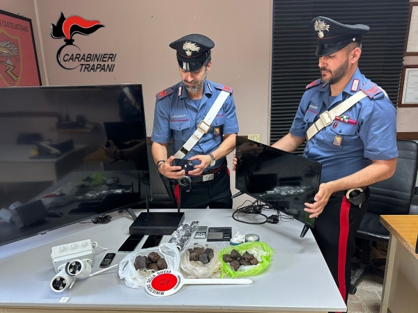 Castelvetrano: padre e figlio in manette per spaccio