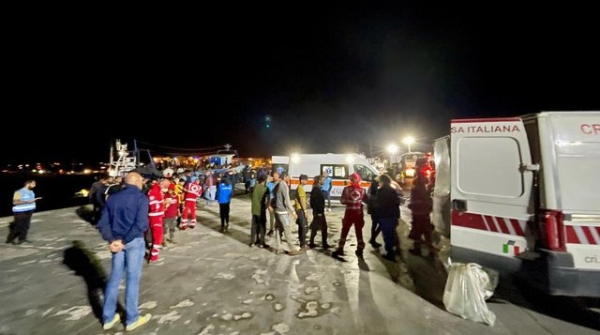 Nuovi sbarchi a Lampedusa, arrivati 548 migranti