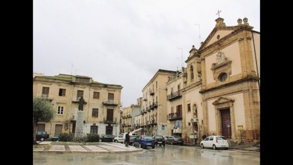 Canicattì. Grave incidente stradale nella notte, muore un giovanissimo di 16 anni