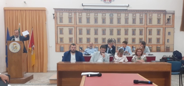 Stasera Consiglio live su Rmk. Nel Pd correnti sempre più ai ferri corti