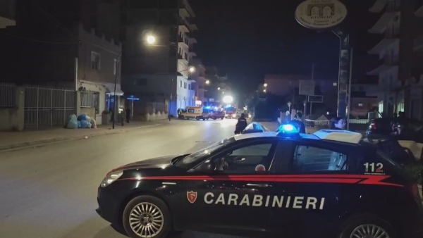 Favara, bloccato l'uomo che si era barricato in casa minacciando la madre